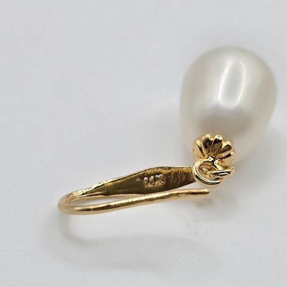 Elegant Teardrop Natural Akoya 10-12mm White Pearl Earring 14K Gold Earrings - Picture 2 of 3